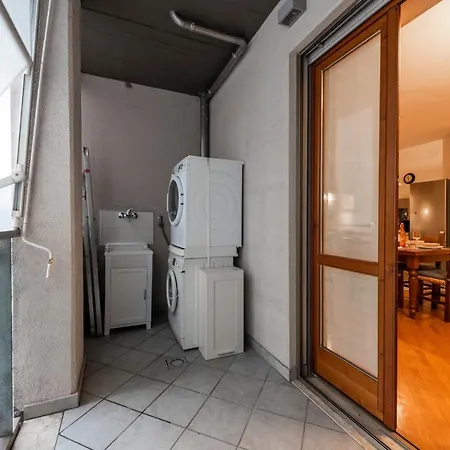 Apartment Caseospitali - Happy Family, Luminoso Trilocale Zona Leopolda Ottimo X4